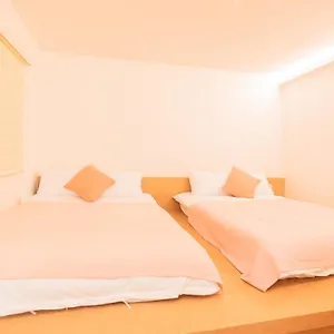 Гостевой дом Huayuanhouse Hq In Hongdae, Сеул