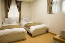Gloryinn Seoul 3*,